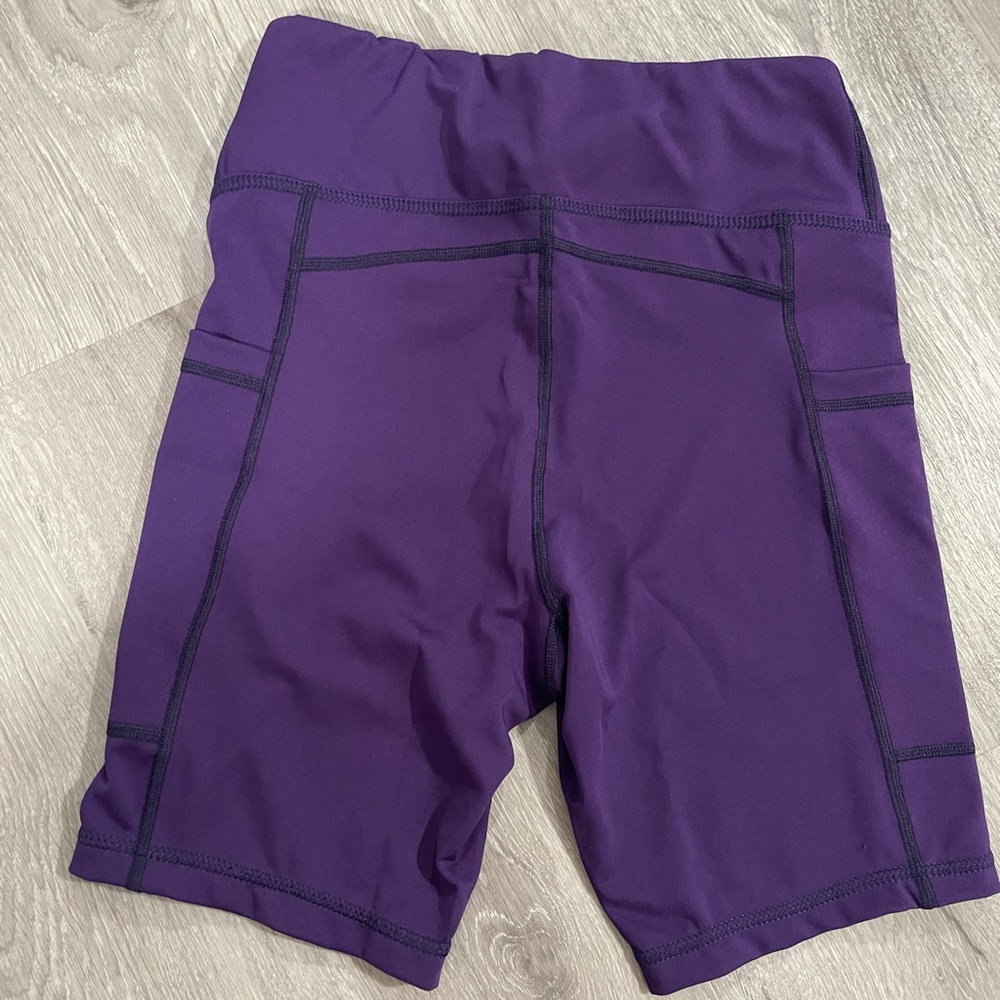 Activewear Biker Shorts with Pockets